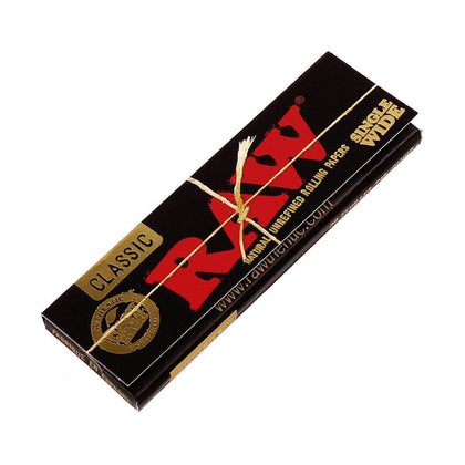 Raw Black Single Wide Rolling Papers (50 sheets)