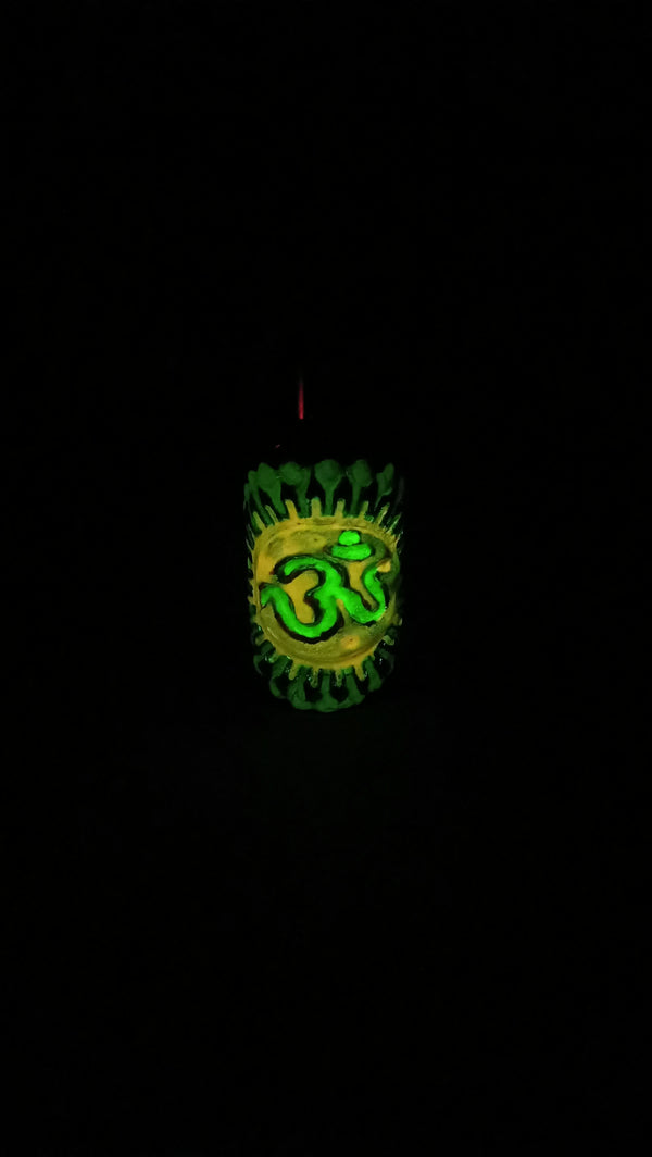 OM LIGHTER CASE 2.0 - GLOW IN THE DARK