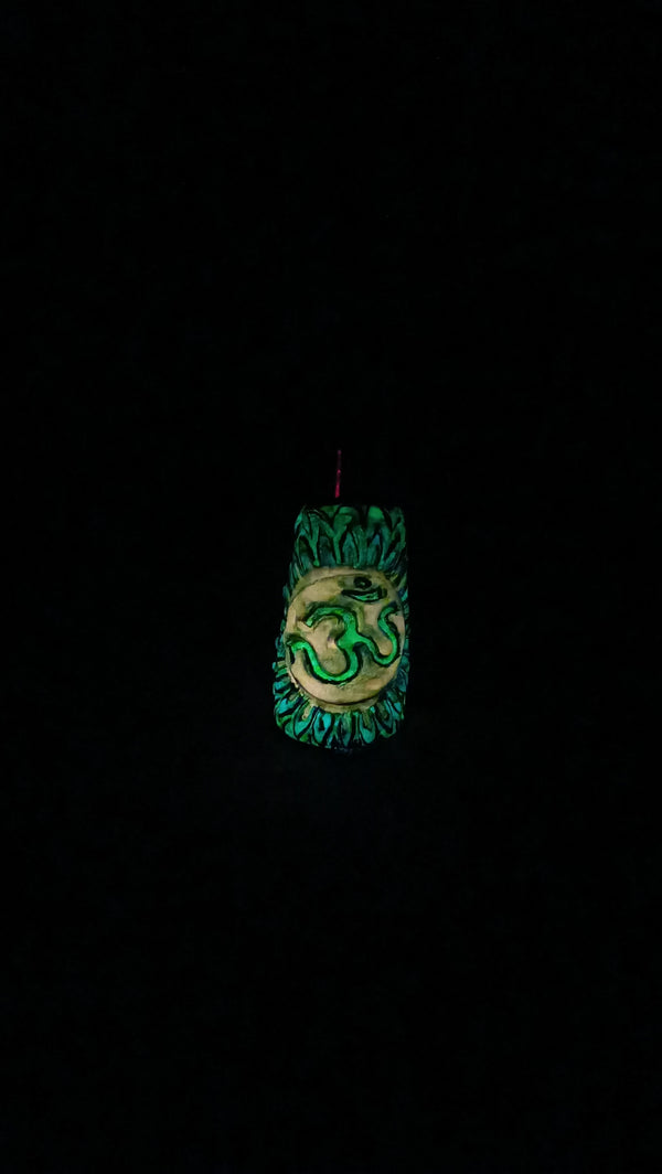 OM LIGHTER CASE - GLOW IN THE DARK